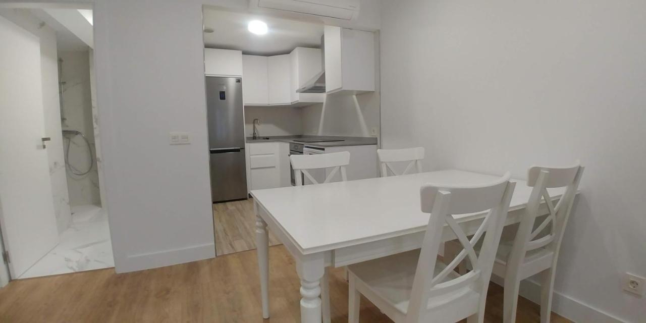 Moderno Apartamento En Zona Antigua Apartment Pontevedra Luaran gambar